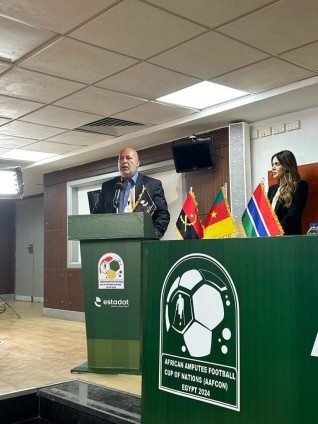 محمد عادل يعلن نتائج قرعة كأس الأمم الإفريقية لكرة القدم للساق الواحدة