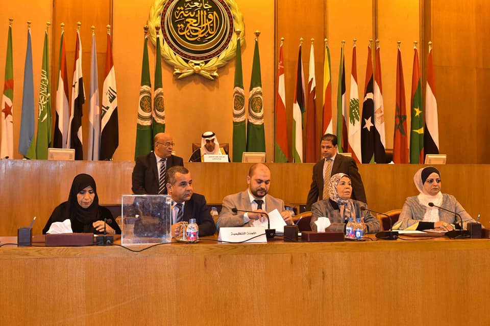 البرلمان العربي بكامل أعضاءه يزكي مرشح المملكة مشعل السلمي لرئاسته لولاية ثانية