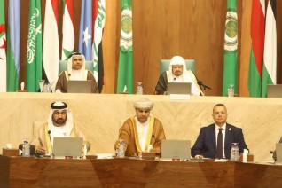 البرلمان العربي يدين إطلاق ميليشيا الحوثي الإرهابية صاروخا على المملكة العربية السعودية