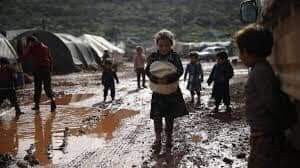 منظمة الحق تستنكر التجاهل العربي والعالمي لـ معاناة النازحين في مخيمات سوريا