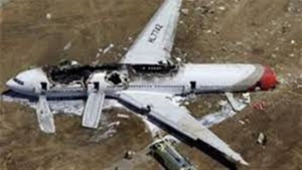 سقوط طائرة ليبية من طراز ”ميغ 21” بمدينة بنغازي