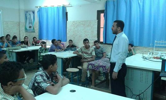 ”الثقة بالنفس وربطها بمجال التفوق الدراسي” بمدرسة بدر الاعدادية بديروط