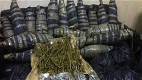 القيض علي نجار مسلح بحوزته 14 كيلو بانجو في الفيوم