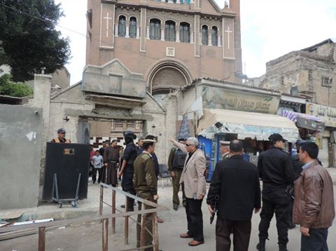 ” مدير أمن البحيرة ” يتفقد الخدمات بمحيط الكنائس