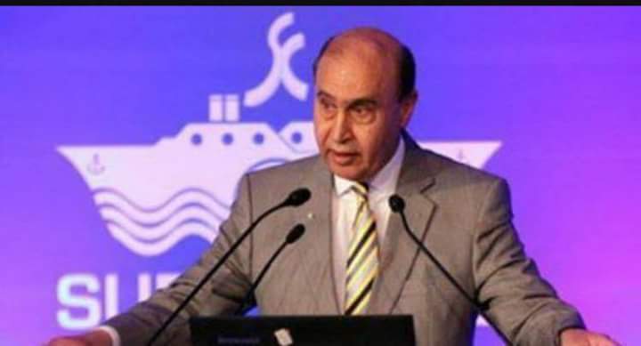 الفريق مميش يقدم احتفالية خاصه للضيوف من الأطباء الأجانب وجوله تفقديه لقناه السويس الجديدة 