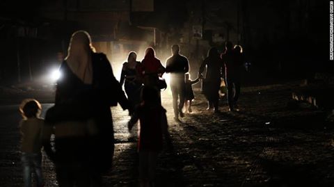 تعطل الحياة في غزة بسبب أزمة الكهرباء الناتجة عن نفاد الوقود