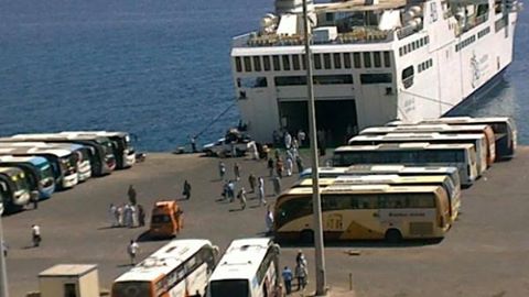 وصول و سفر 1132 معتمر بميناء نويبع