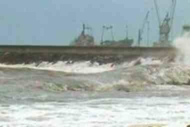 اغلاق ميناء نويبع لسوء الاحوال الجوية