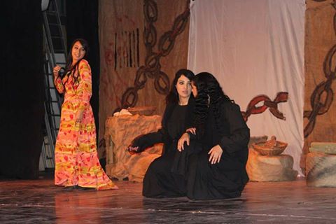 مسرحية ”حريم النار” تناقش جميع قضايا المراه ضمن فعاليات المسرح العربى