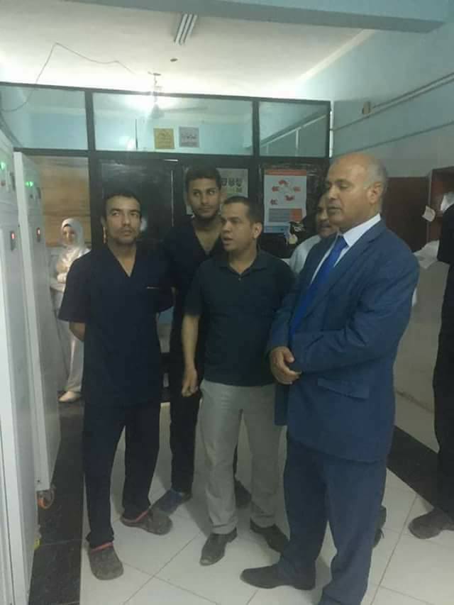 بالصور.. جوله مفاجئه لوكيل صحه بنى سويف تكشف غياب اطباء عن العمل بمستشفى سمسطا