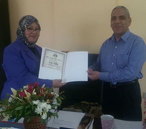 ابو النجا تكرم صبره سالم رئيس نادى ادب البدارى