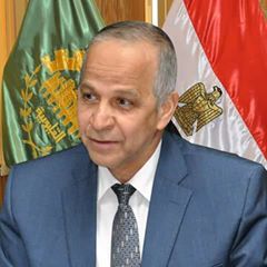 ”عشماوى” يتوجه  الى وزارة التخطيط لدعم منظومة النظافة بالمحافظة بـ15 مليون جنيه