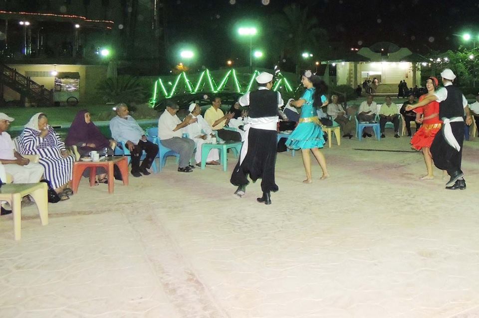 بالصور .. امن السويس يدعو 277 من المسنين على مأدبة غذاء