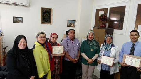 بالصور 'ادارة الموهوبين والتعلم الذكي ' تكرم لجنه تحكيم مسابقة مصر الحديثة بكلية التربية النوعية جامعه عين شمس