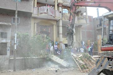 بالصور .. استرداد 4925 فدان بالواحات البحرية