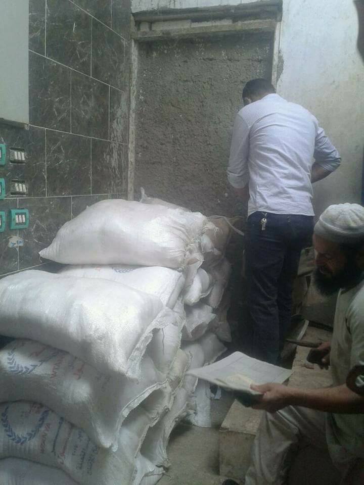 بالصور| ضبط 20جوال ملح ومواد غذائية غير صالحة للاستهلاك الأدمي بالوسطي وبني سويف