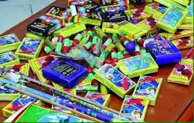 حملات مكثفة لمنع بيع الألعاب النارية