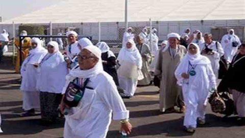 وصول 8500 طن بوتاجاز ..و 3522 معتمر لموانى البحر الاحمر