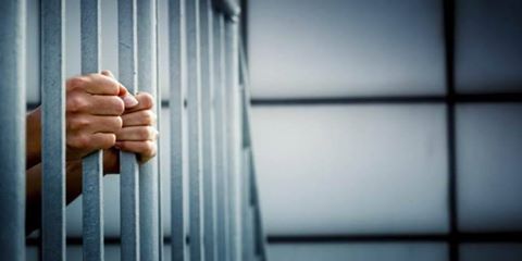 نيابة السويس تحبس أب متورط بقتل نجله 4 ايام