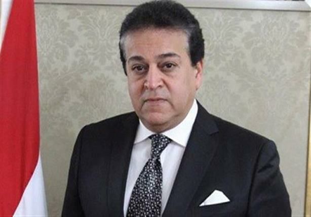 ”عبد الغفار ”تشكيل لجنة لمراقبة ومتابعة أعمال امتحانات القدرات بالكليات