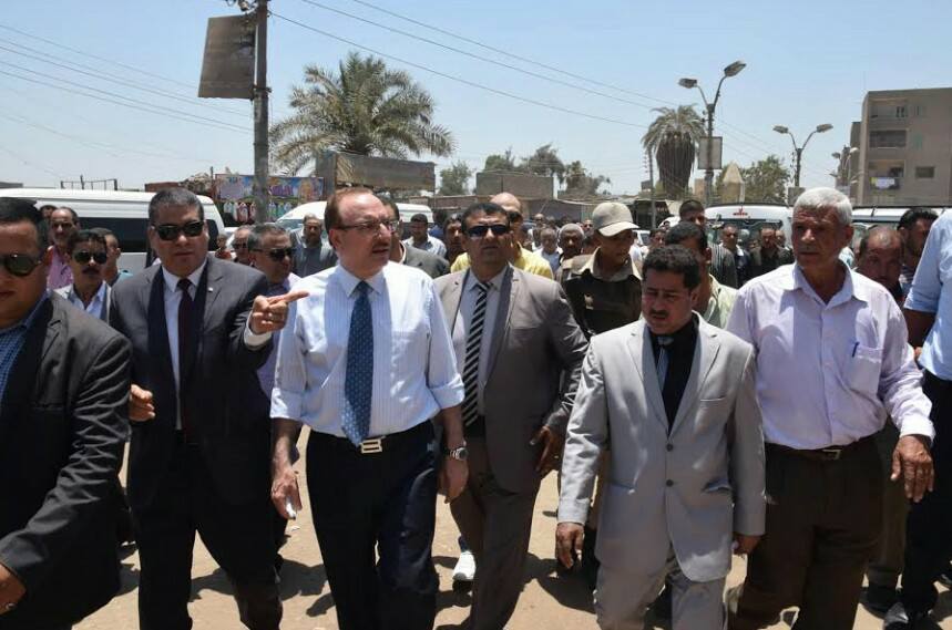 محافظ بني سويف يصطحب النواب والتنفيذيين لمتابعة مستوى الخدمات الحيوية بقرى اهناسيا....