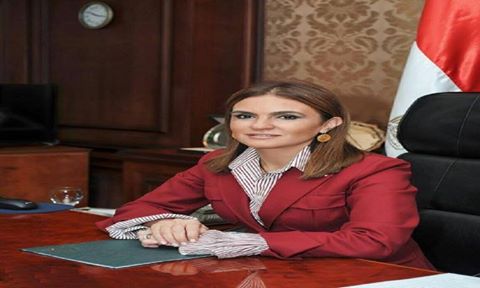 سحر نصر : قرارات جديدة لتحسين بيئة الاستثمار فى مصر 