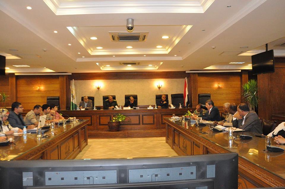 الجيزة: ازاله اشغالات ومعوقات مسار محور الملك عبد الله