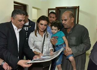 وزيرة الاستثمار والمدير التنفيذى لصندوق تحيا مصر يتفقدان اعمال تطوير منطقة العسال بالقاهرة