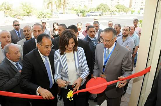 وزيرا الإسكان والهجرة يفتتحان مجمع خدمات المصريين العاملين بالخارج بالقاهرة الجديدة