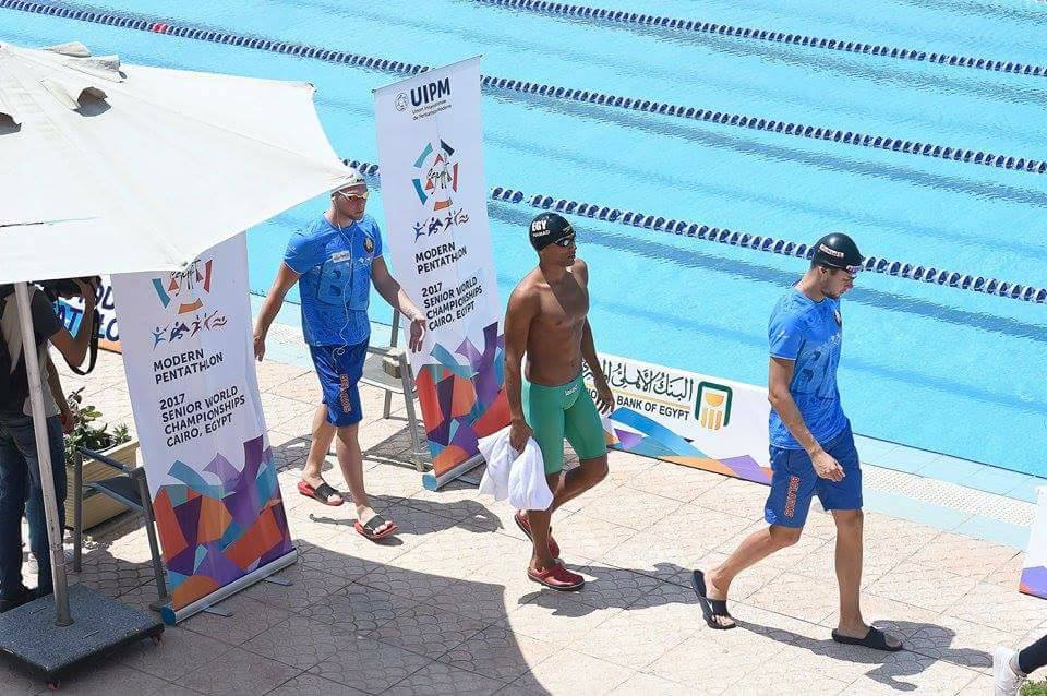 كوك وأرثر وزانج يتصدران منافسات السباحة بنصف نهائي الرجال ببطولة العالم للخماسي الحديث