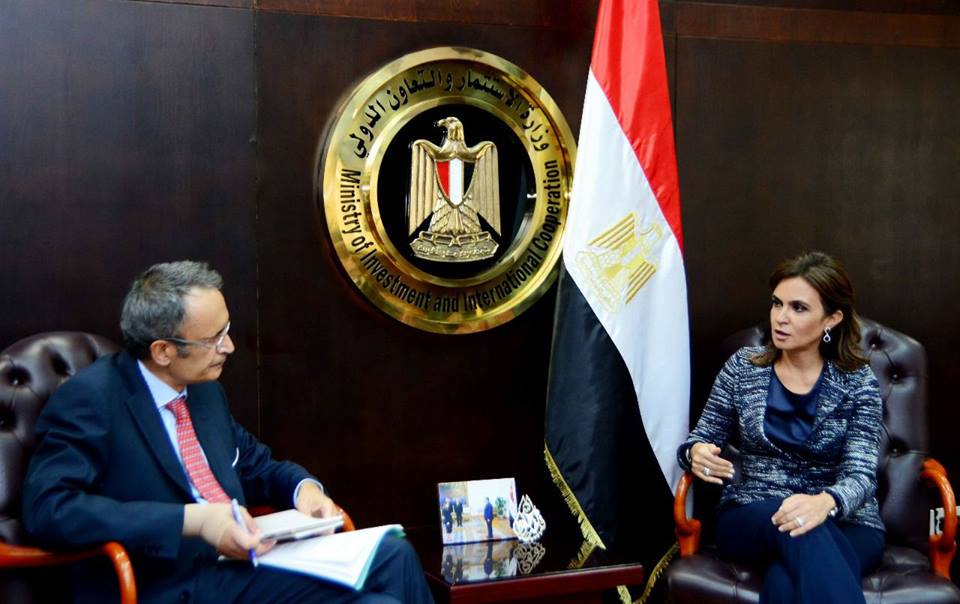سحر نصر تبحث مع بنك الاستثمار الأوروبى الترتيبات النهائية لاستضافة مصر مؤتمر ”تعزيز الاستثمار فى حوض البحر المتوسط”