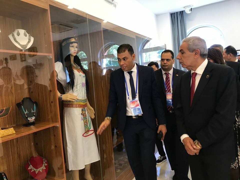 وزير التجارة والصناعة يفتتح المعرض الثقافي والسياحي المصري بالصين