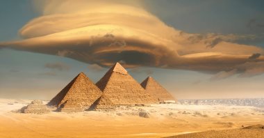 تليجراف تضع الأهرامات على رأس الأماكن الواجب زيارتها قبل الموت