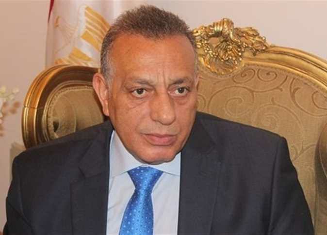 ضبط 100 سيارة مخالفة للتعريفة بالجيزة