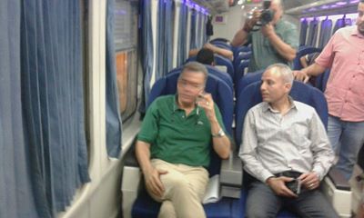 وزير النقل يقوم بزيارة مفاجئة لمحطات الوجه القبلي