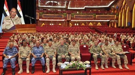 ندوة لكبار القادة ضمن فاعليات تدريب النجم الساطع 2017 بقاعدة محمد نجيب العسكرية