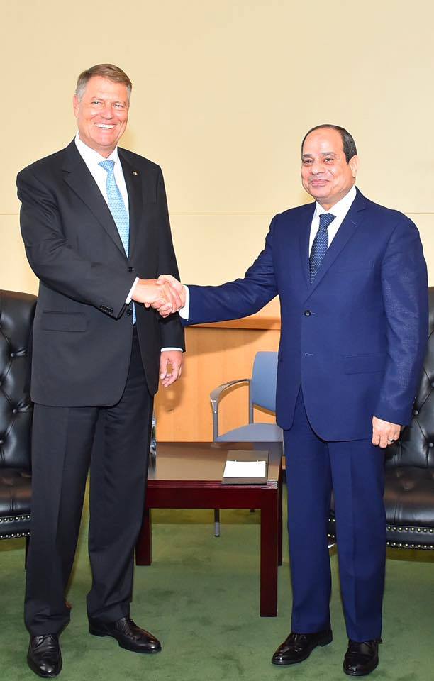 السيسى يلتقى والرئيس الرومانى