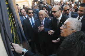 محافظ القاهرة ووزيرا التعليم والانتاج الحربى يفتتحوا مدرستين بالاسمرات