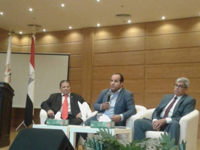 ”الشباب والرياضة” تنفذ برنامج تدريبي حول مهارات العمل الصحفى