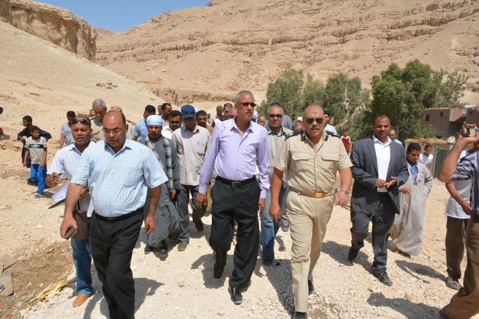 تشكيل لجنة لمعاينة المنازل التى تقع بمجرى مخر السيل بمركز دار السلام بسوهاج