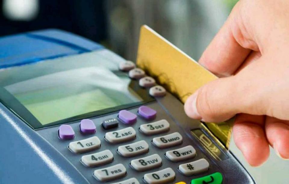 التموين: مهلة 10 أيام للمواطنين لتحويل بطاقات التموين لمحل إقامتهم