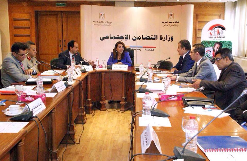 غادة والي: لجنة لمراجعة ضوابط المراكز العلاجية لمرضى الإدمان بمشاركة ”الصحة والداخلية”