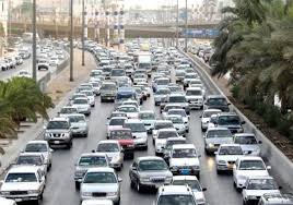 كثافات مرورية متحركة بشوارع وميادين القاهرة والجيزة