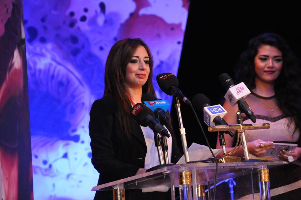 رانيا يحيي : المرأة خط الدفاع الأول عن وطنها