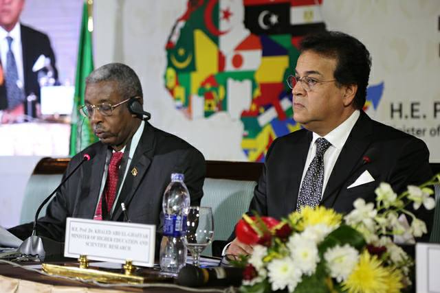 مصر تسلم السنغال رئاسة اللجنة الفنية المتخصصة للتعليم والعلوم والتكنولوجيا