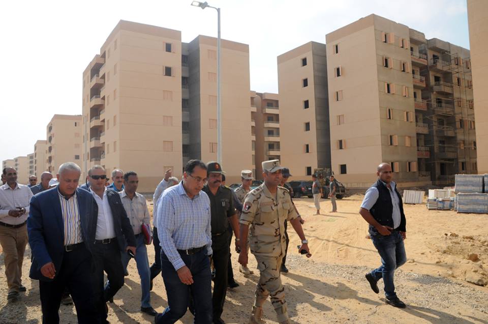 وزير الإسكان يتفقد أعمال عن 35148 وحدة إسكان اجتماعى بمدينة بدر