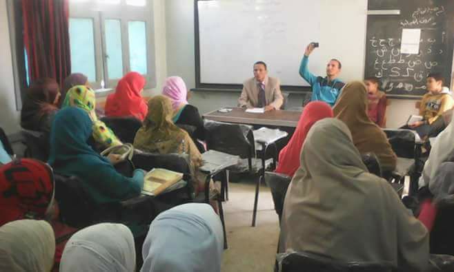 اهمية القراءه والاطلاع في تنميه الفكر لدى الطلاب بشطوره ثقافه سوهاج
