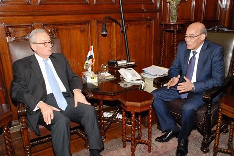 ”البنا” يبحث مع السفير الإيطالي بالقاهرة تكثيف التعاون الزراعي بين البلدين