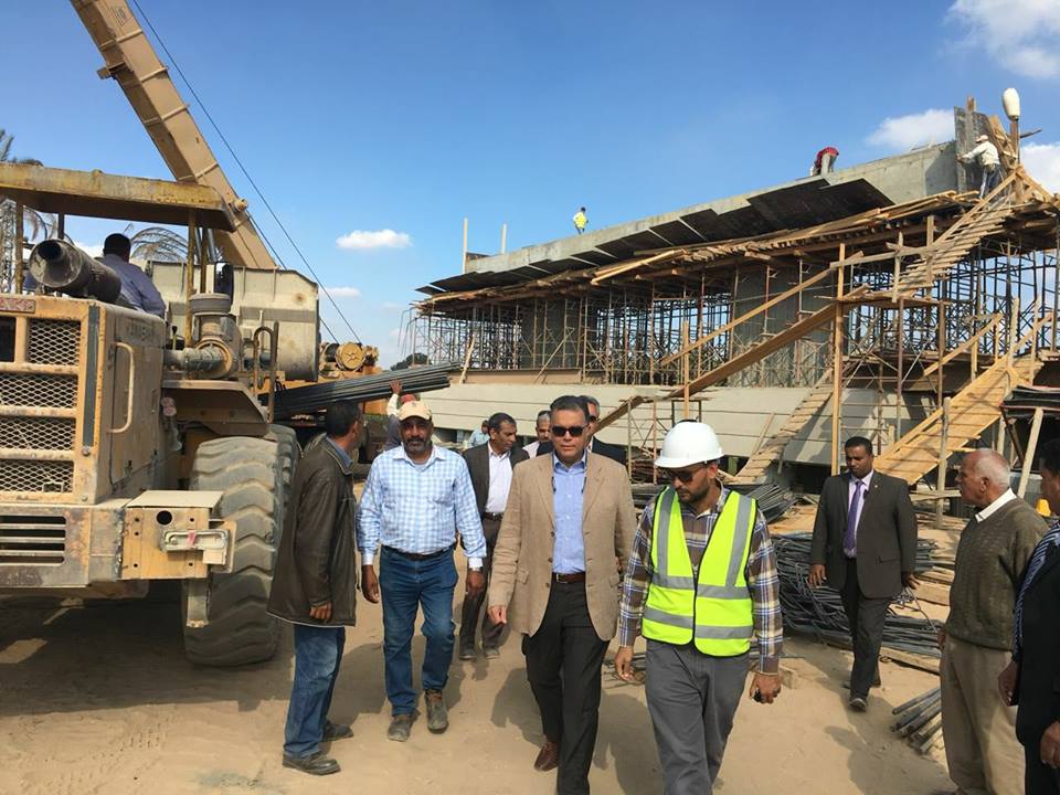 جولة مفاجئة لوزير النقل لمتابعة معدلات تنفيذ القوس الشمالي الغربي للدائري الاقليمي 
