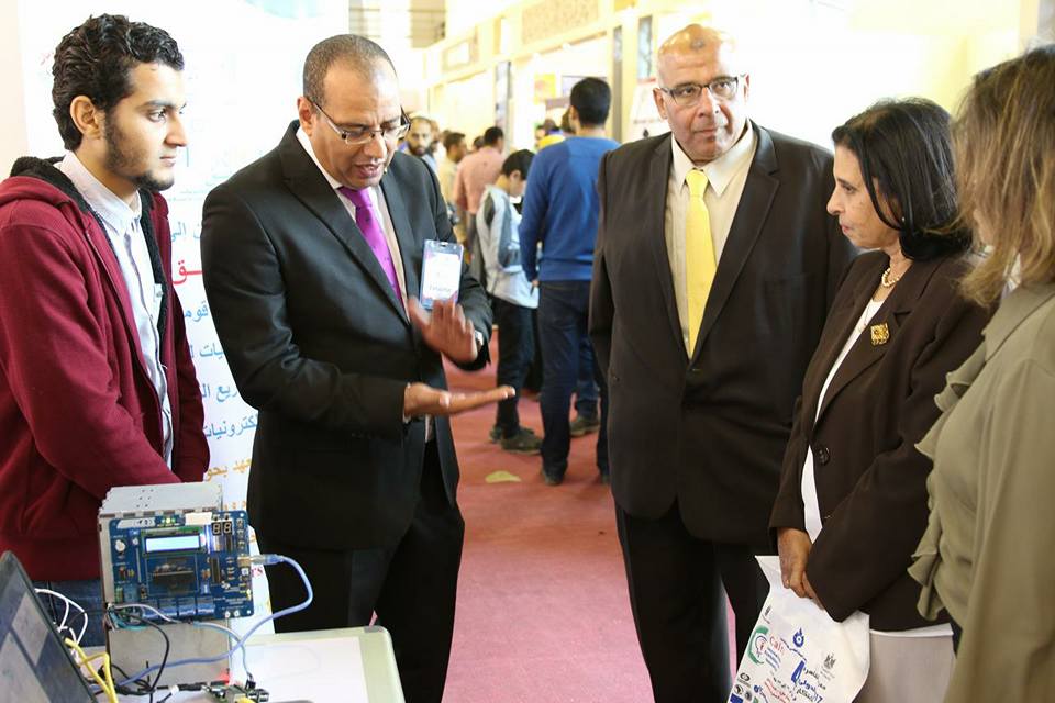 معهد بحوث الإلكترونيات يشارك فى فعاليات معرض القاهرة الدولى الرابع للابتكار2017